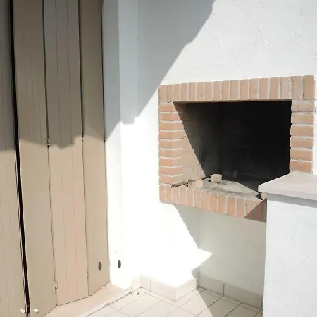 Apartament For 8 Guests In A Quiet Area *