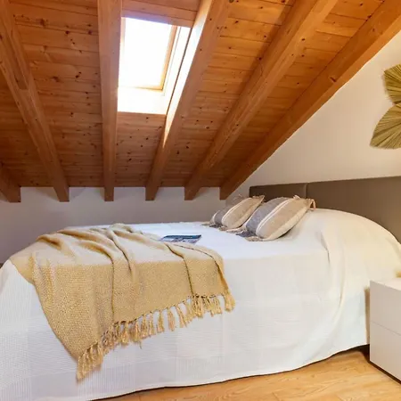 In A Quiet Area-beahost Бібіоне